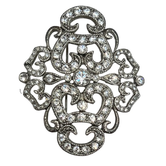 VINTAGE CAMROSE + KROSS JACQUELINE B KENNEDY CRYSTAL FILIGREE BROOCH - Picture 13 of 14
